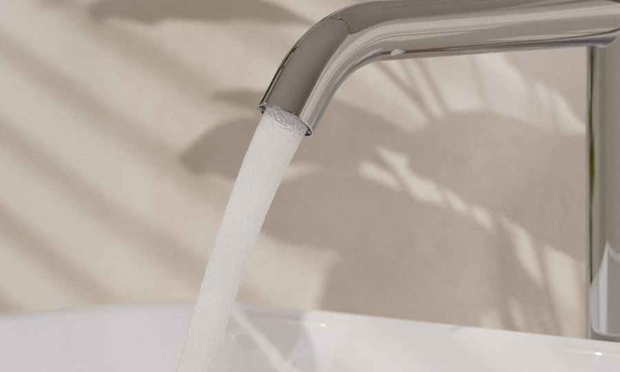 Ruhiger Wasserfluss